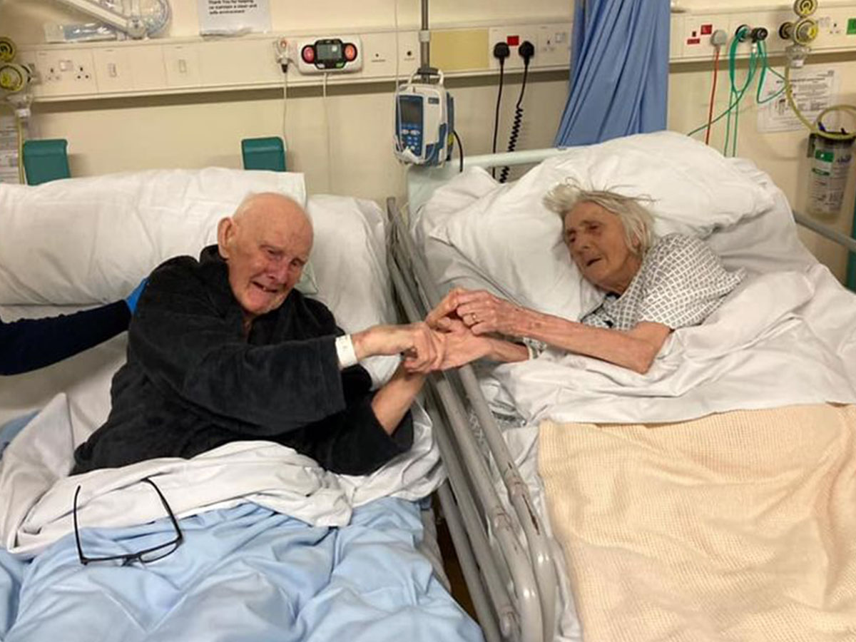 Связь с умершим мужем. Люди которые прожили вместе. Прожили вместе 70 лет в больнице. До глубокой старости.