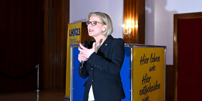 Johanna Mikl-Leitner (ÖVP)