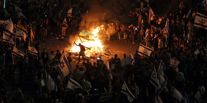 Wilde Proteste in Israel nach Justizreform